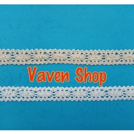 Middle Knit Lace 2 cm R 110 - 5 yards