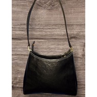 Liz Claiborne Black Leather Shoulder Bqg