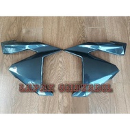 Vario 125 wings black grey