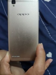 二手，銀幕面版有變色，金色款，OPPO F1(F1f)歐珀5吋八核心4G LTE雙卡雙待智慧型手機 3G 4G 皆可 用,功能都正常
