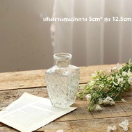 พร้อมส่ง insแจกันแก้วใส ใส่ดอกไม้ ตกแต่งห้องนั่งเล่น ทรงรูปขวด แบบสั้น glass vase สุดน่ารัก แจกันดอก