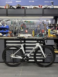BMC Teammachine R01全新特價整車案例 碳纖維碟剎頂級氣動公路車 disc roadbike