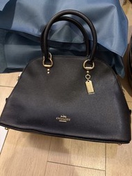 Coach黑色貝殼包手提袋