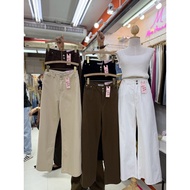 CK513 Curly Chuu Jeans