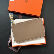 Hermes 新款豬鼻 Zipengo 拉鍊card holder Etoupe 大象灰 金釦 零錢包 卡包