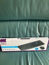 Targus KM610 2.4GHz Wireless mouse &Keyboard Combo