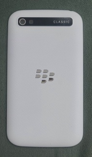 Nắp lưng máy điện thoại blackberry classis Q20 đen trắng new