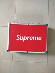 Supreme 紅色麻將套裝。全套500元