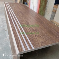 pijakan granit tangga 30x90