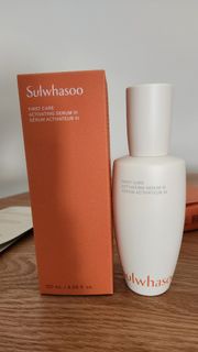 Sulwhasoo First Care Activating Serum VI 120mlSulwhasoo 雪花秀
第6代潤燥再生精華 （120ml）