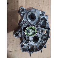Block calter block krengkes crankcase left force 1 F1Z F1ZR Yamaha