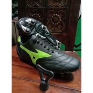 Genuine cowhide 6-piece soccer shoes
