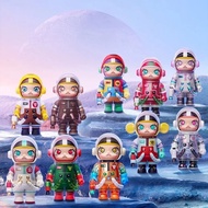 โมเดลฟิกเกอร์ กล่องเงิน SPACE Molly MEGA COLLECTION Series1 ขนาดเล็ก ของเล่นสําหรับเด็ก มอลลี่ สเปช 