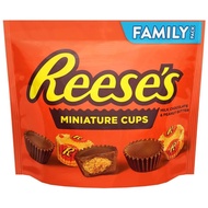 ☆Reeses peanut butter cup มี 2 ขนาด 297 กรัม  498 กรัม♒