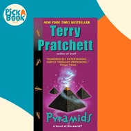 Pyramids by Terry Pratchett (paperback)