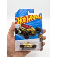 2 Jet Z (RTH) Brand: Hot Wheels (Mattel) Scale: 1:64