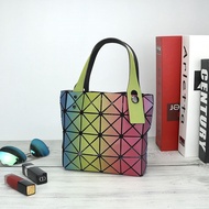 Issey ★ Miyake new Small square box mini bag new diamond bag womens bag geometric rhombus bag mini h