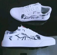 Sepatu Pria Casual Sepatu Vans Batik Terbaru Sepatu Motif Sepatu Sneakers Bisa Bayar Di Tempat [CO