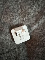 Apple EarPods