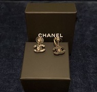 Chanel 雙C雙面吊耳環