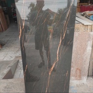 Granit 60x120 Sun Power Hitam Corak Gold