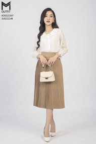 Juyp dáng xòe dập ly cạp đính cúc bọc TT