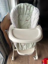 Combi High Chair 嬰兒餐椅 搖椅