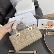 【Awin】Top 1 Quality Women's Fashion LADY D-JOY Shoulder Handbag Correct Version Lambskin Luxury Holi