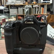 Canon Eos 1N camera