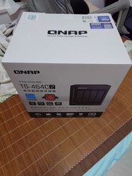 QNAP TS-464C2 4-bay NAS (全新）