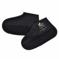 日本 Disney Store 直送 Disney Outdoor 2020 系列 Mickey 米奇防水鞋套 / Waterproof Shoes Cover 連收納袋 Zip Case