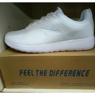 LINe7 Sport Shoe White Color~Kasut Sukan Line7 Warna Putih~LINE7白色运动鞋