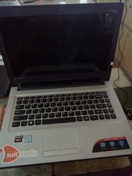Laptop Lenovo Idepad 300 Core i 5