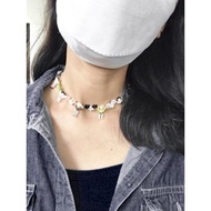 Unity FLOWER CHOKER