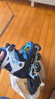 Decathlon  兒童單排滾軸溜冰鞋kids roller