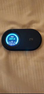 中興 ZTE U10S Pro 4G WiFi6 隨行WiFi蛋