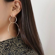 Korean Earring Tower Loop