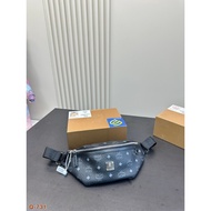 MCM0101 Diamond Print Waist Bag Black