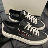 💎Han's house精品服飾💎GIVENCHY 紀梵希 鞋 西班牙製 現貨 UK 8 9