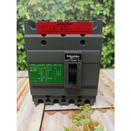 Mccb breaker Schneider ezc100n 4p 30a EZC100N4030 30 a 4 pole 4 pole 4 pole