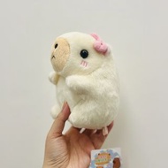 🇯🇵日版✨🎀 奶油白色 粉紅蝴蝶結 水豚 皮巴拉 公仔 掛袋 吊飾 掛飾 掛件 裝飾 擺設 擺件✨水豚君 Pink Ribbon Capybara 動物 助六之日常 倉鼠 花栗鼠 黃金鼠 松鼠✨兔仔 