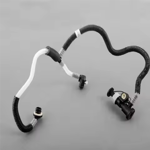 Q2-6120703232 A6120703232 Diesel Fuel Return Line Hose Pipe For Mercedes Benz W163 ML / W203 C / W21