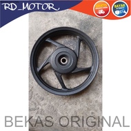 velg bagian belakang honda vario 125old pnp vario 125-150 led original