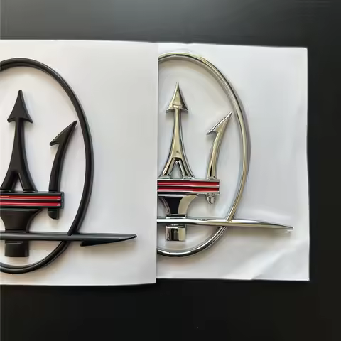 2pc Car ABS Decals Sticker For Maserati Granturismo Quattroporte GTS Ghibli Levante GT Logo Car Embl