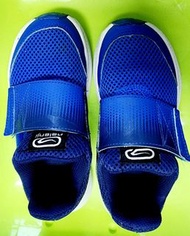 迪卡儂 小童藍色運動鞋 18cm#慢跑鞋