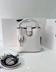 ลิน/Lyn กระเป๋าสะพายผู้หญิง สะพายข้าง สะพายไหล่ สไตล์เกาหลี ขนาด 8inv/นิ้ว