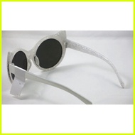 ♞,♘,♙C25:New $7.99 Foster Grant Kids Sunglasses from USA-White