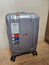 Delsey Eclipse DLX 行李箱