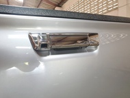 โครเมียมครอบมือเปิดท้ายรุ่นเว้ากล้องถอยหลัง Isuzu Dmax 2020 2021 2022 2023 Tail Gate handle Trim Reverse camera model