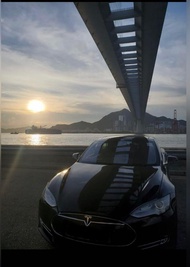 Tesla 租車免油費 model s 85 Auto
